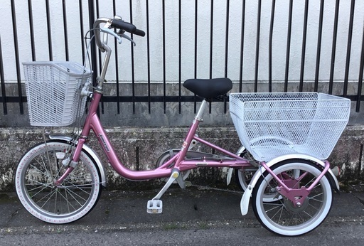 ＜整備・良品＞ブリジストン・三輪車ワゴン・後輪タイヤ2本、スポーク、サドルなど新品に交換。