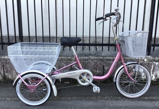 ＜整備・良品＞ブリジストン・三輪車ワゴン・後輪タイヤ2本、スポーク、サドルなど新品に交換。