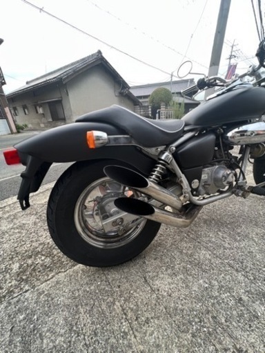 ホンダ・マグナ50.カスタム！モンキー、カブ、アメリカン、低走行  