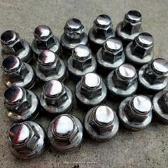 ●レクサスLS純正18インチホイールセット●4本セット●純正ナット付●7.5J32●ナットM14-1.5