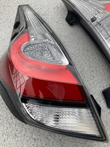 トヨタ アクア 10系 テールランプ アクアNHP10前期 純正テールランプ