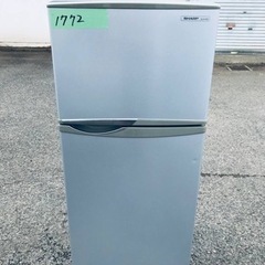 1772番 SHARP✨ノンフロン冷凍冷蔵庫✨SJ-H12W-S‼️