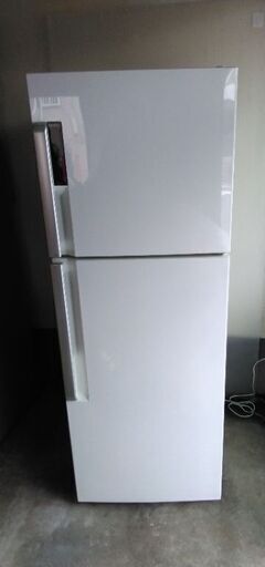 ハイアール　2ドア冷凍冷蔵庫JR-NF214A 214Lホワイト 17年製 配送無料