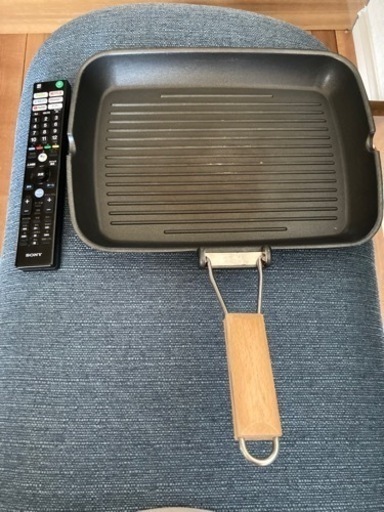 【キャンプBBQ】イケア IKEA GRILLAフライパン〜取手が折りたためる！
