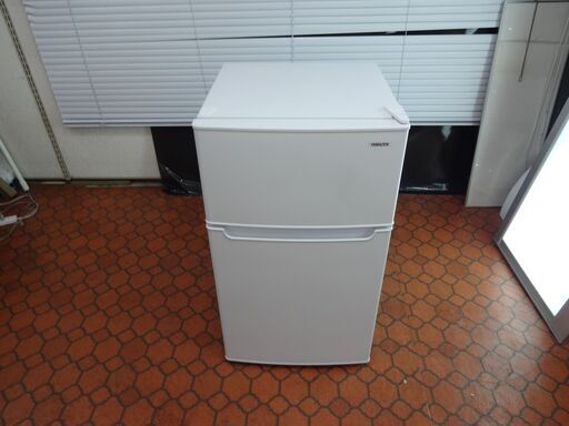 ID 040786　冷蔵庫　２ドア　ヤマゼン　86L　２０２０年製　YFR-D90（W)