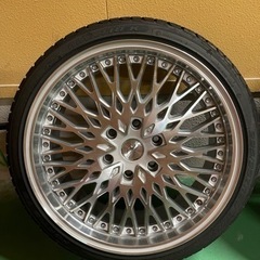 ハイエース　フレーダーマウス　クエルボ40  8J +35  225/35/20 ハイエース フレーダーマウス クエルボ40 8J +35 225/35/20