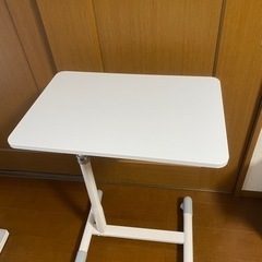 【美品】昇降式サイドテーブル