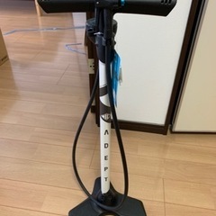 自転車用　空気入れ(取引中)