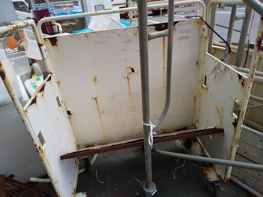 京都でカゴ台車の買取 かご台車 キズ有 高く買取るゾウ八幡西店