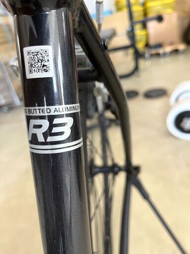 GIANT ESCAPE R3 ジャイアント クロスバイク 自転車 ALUXX