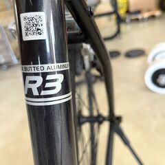 GIANT ESCAPE R3 ジャイアント　クロスバイク　自転車　ALUXX BUTTED ALUMINUM 売ります