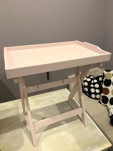 IKEA MARDY ピンク　物置　テーブル