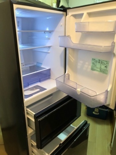 破格!2019年製 三菱冷蔵庫 ブラウン 破格!2019年製 三菱冷蔵庫 ブラウン