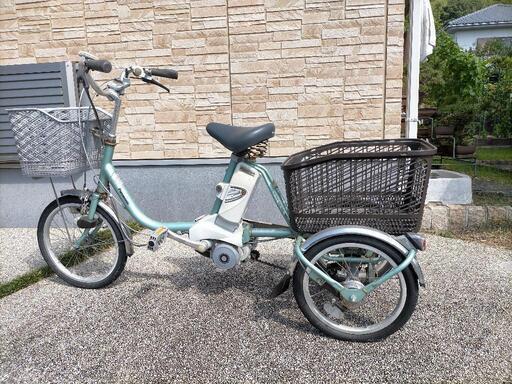 電動アシスト三輪車
