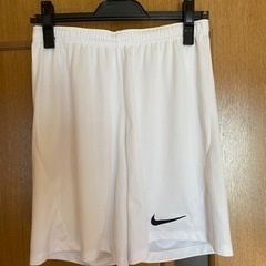 NIKEショートパンツ白　値下げ！