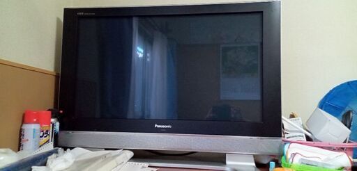 液晶テレビ
