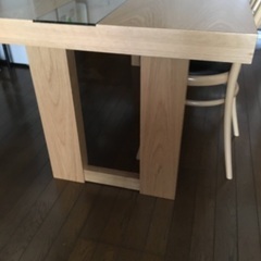 大塚家具ダイニングテーブル