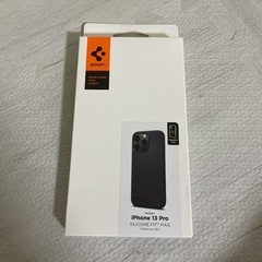 Spigen iPhone 13 Pro ケース シリコーン M...