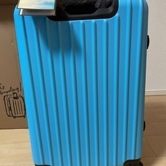 新品未使用スーツケース Mサイズ
