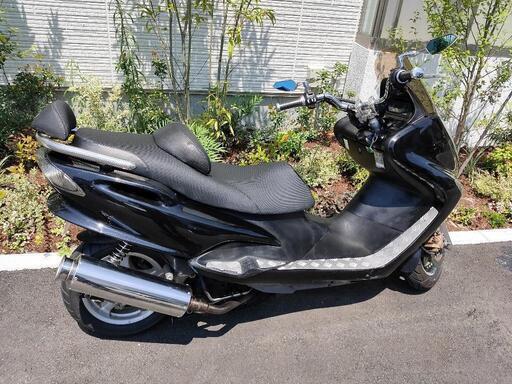マジェスティ125FI カスタム多数 程度良好 距離少なめ マジェスティ125FI カスタム多数 程度良好 距離少なめ ヤマハ