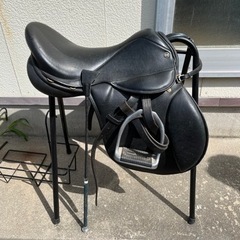 馬具　鞍　その他馬術グッズ