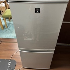 シャープ　ノンフロン冷凍冷蔵庫　2012年式