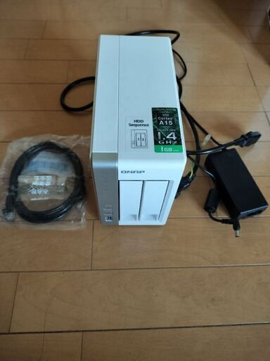 Q NAPの2BAY NAS TS-231+ ジャンク品