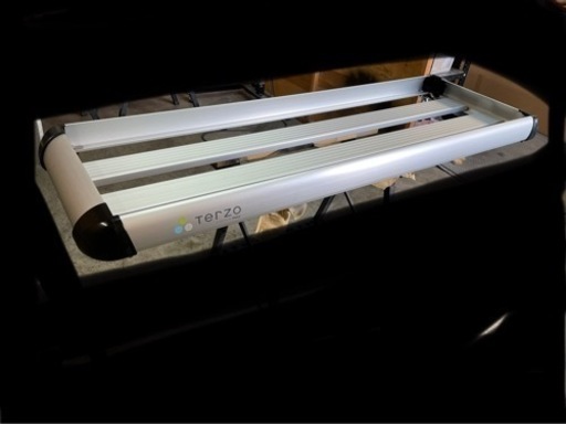 TERZO EA309 ルーフラック ロング シルバー 外寸：150x50x8.6cm 