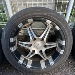 18インチアルミホイール