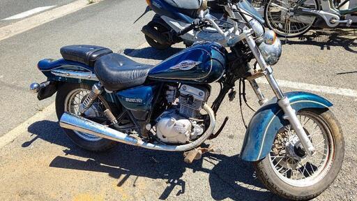 SUZUKI マローダー125 GZ125W 不動車