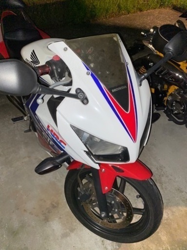 ホンダ CBR250R