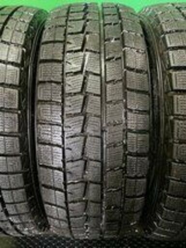 走行短め DUNLOP WINTER MAXX WM01 215/60R16 16インチ スタッドレス 4