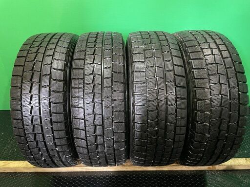 走行短め DUNLOP WINTER MAXX WM01 215/60R16 16インチ スタッドレス 4