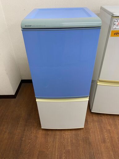 【リサイクルショップどりーむ天保山店】●3590●　冷蔵庫　シャープ　2005年製　135L