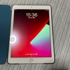 iPad Air2 Wi-Fi＋Cellularモデル 16GB...
