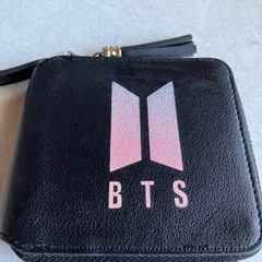 BTS 財布