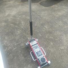 取引中受付終了★低床★フロアジャッキ★2.5t★ガレージジャッキ★アルミ&スチール製★中古