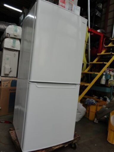 G183 ヤマゼン　冷蔵庫２ドア　１０６L　YFR-D110（W)　２０２０年製