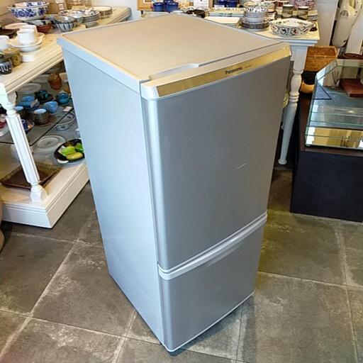 Panasonic　2ドア138リットルサイズ冷蔵庫、お売りします。③