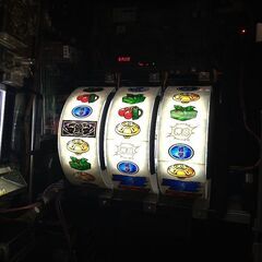 パチスロ　押忍！番長3　実機　【コイン不要機、無段階ボリューム、ドアキー、設定キー】