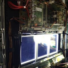 パチスロ　押忍！番長3　実機　【コイン不要機、無段階ボリューム、ドアキー、設定キー】