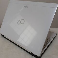 取引中です】12.1インチ 小型・軽量ノートPC SSD搭載で快適 Wi-Fi Web