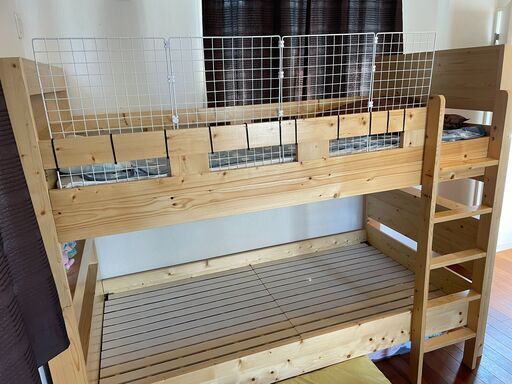 （引き取り限定）2段ベッド 天然木無垢材 シングルベッド２台としても利用可能 二段ベッド