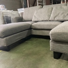 ○ アルモニア、大型ソファー、幅258cm、おまけクッション×3