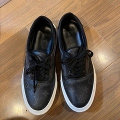 【ネット決済・配送可】ルイヴィトン　靴　本物　安売り　黒色　27...