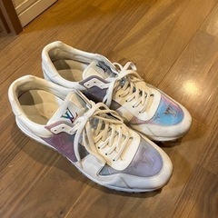 【ネット決済・配送可】ルイヴィトン　靴　本物　安売り　白色　27...