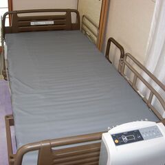 RR 3モーター 介護ベッドと床ずれ（褥瘡）軽減・防止マット エ...