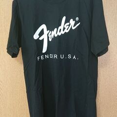 Fender ロゴTシャツ