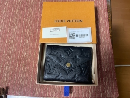 ルイヴィトン　LOUIS VUITTON 財布　モノグラム　M64060
