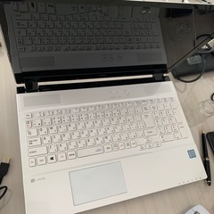 オフィスプレミアム入 NECノートパソコン NS650/G